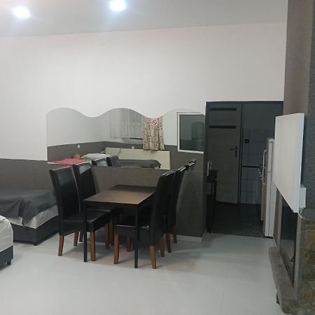 Kwatery 42 Jelenia Gora Bagian luar foto
